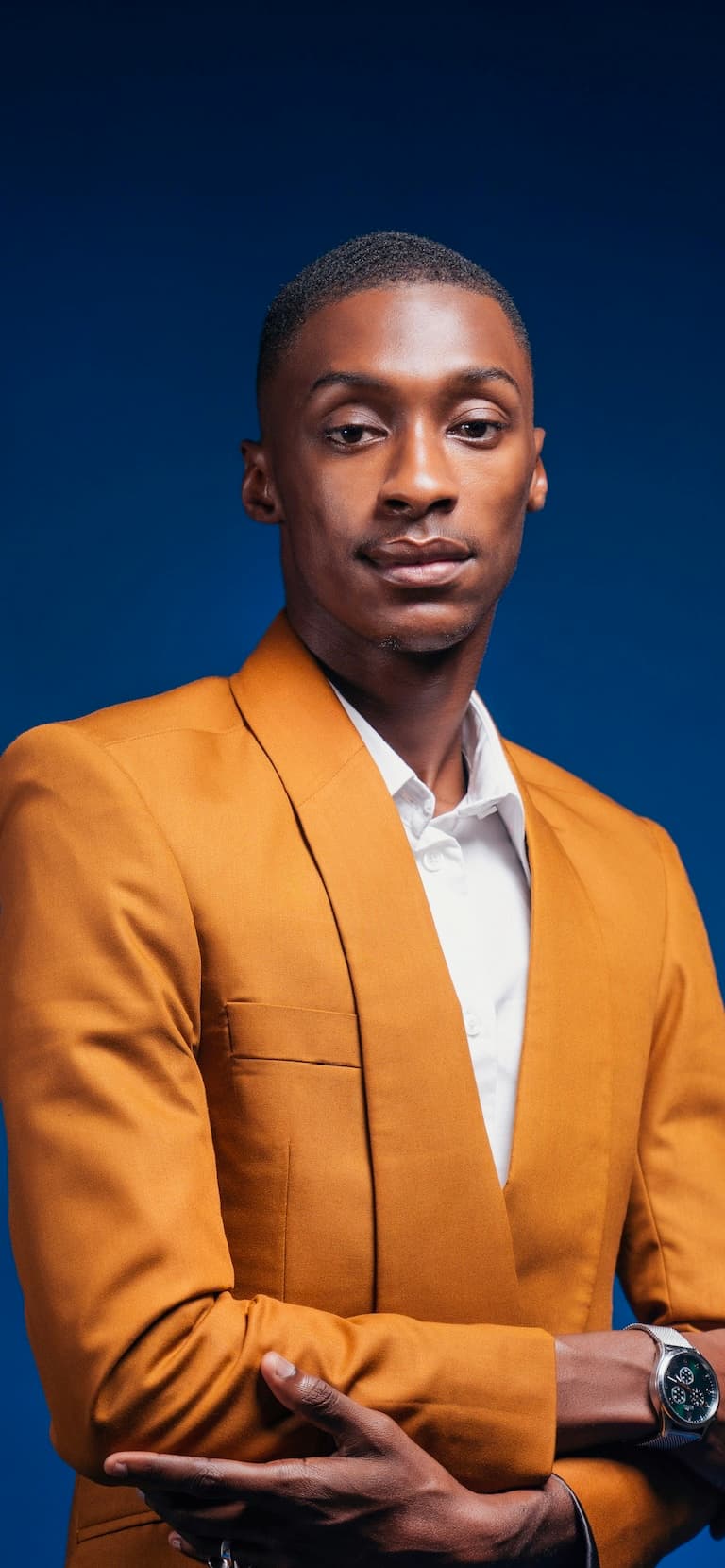 Portrait officiel d'Emmanuel Aguibli, fondateur de EA Cosmetique Artisanale